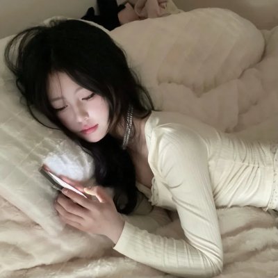 明天、我会成为谁的女友